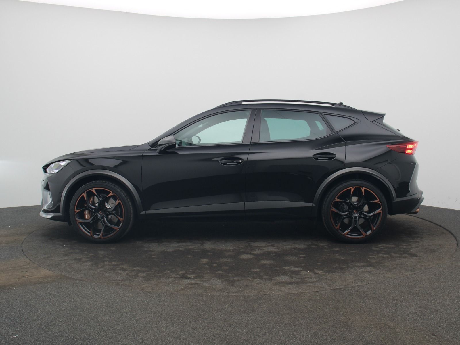 Cupra Formentor VZ5 4Drive DSG HD-Matrix Pano 360° foto 4