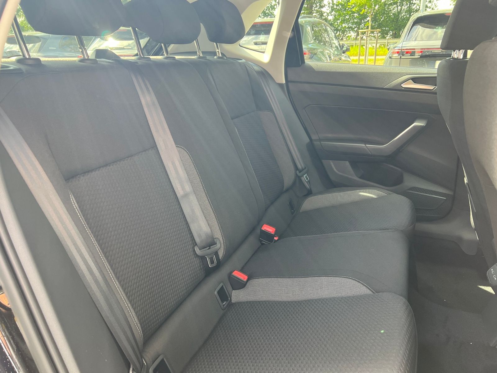 Fahrzeugabbildung Volkswagen Polo Life 1.0 TSI *LED, ACC, Ready2Discover, Kam