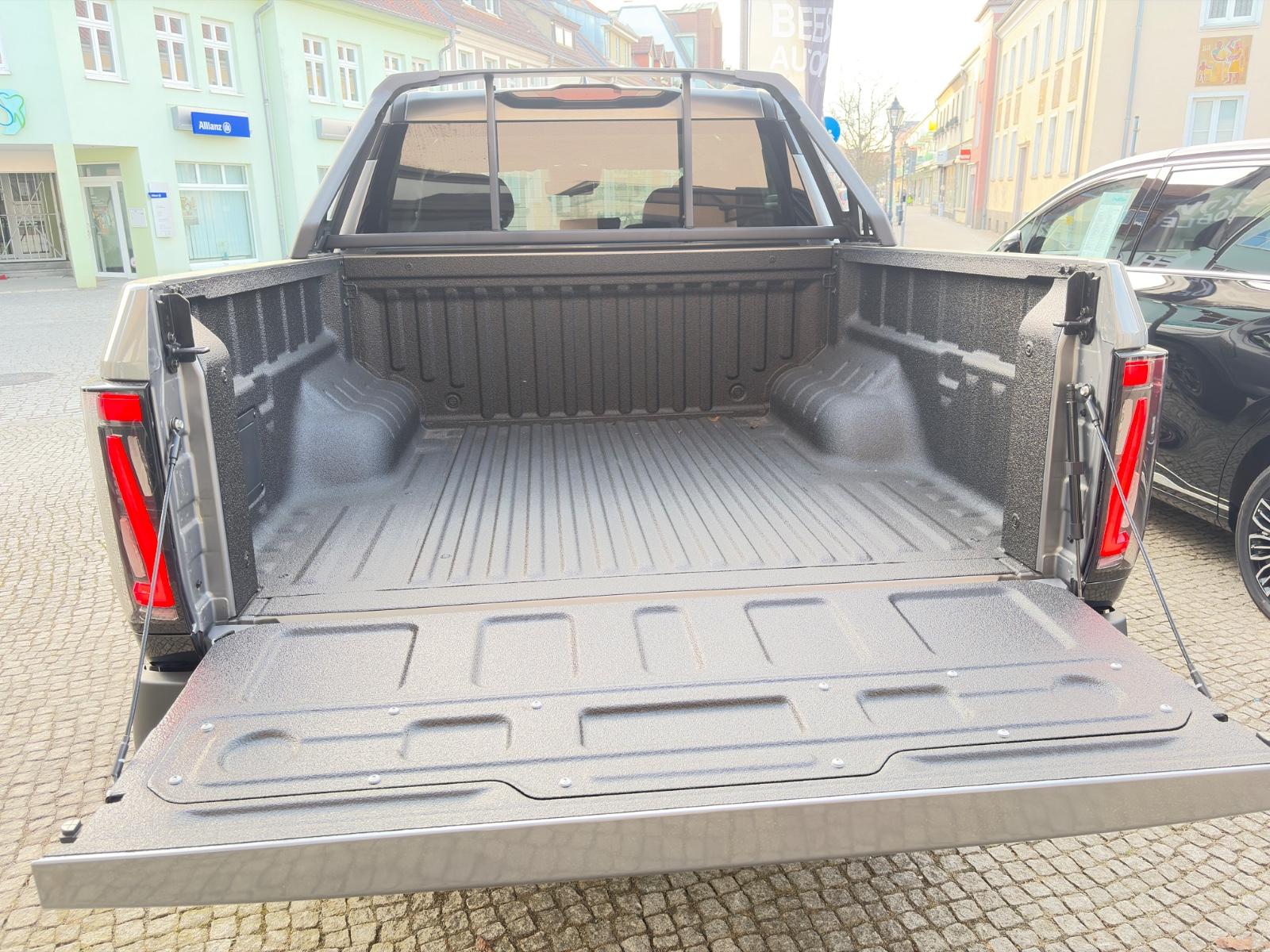 DFM Rich9 4x4 DAB 360°Kamera LED Panorama Shitzhzg