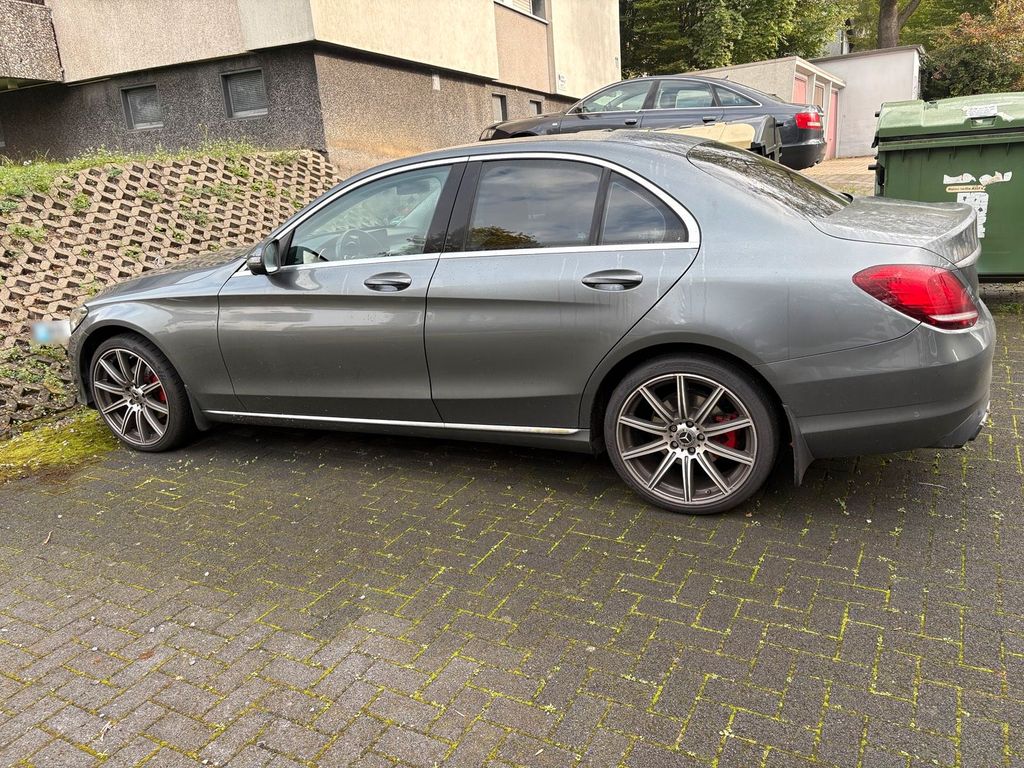 Image of Mercedes-Benz C 200