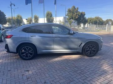 BMW X4 - 4