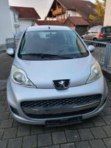 Peugeot 107 | BJ 2009 | KM Stand 104642 - Peugeot 104 Gebrauchtwagen