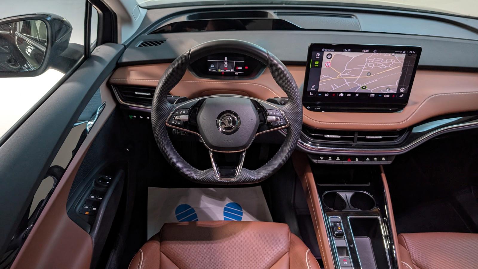 Skoda Enyaq 80 ecoSuite PANO*AHK*HUD*MEMOR*W-PUMPE*21"