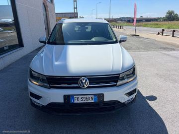 Volkswagen Tiguan - 2