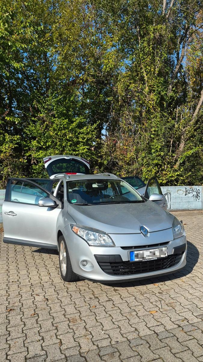 Renault Megane, 2011