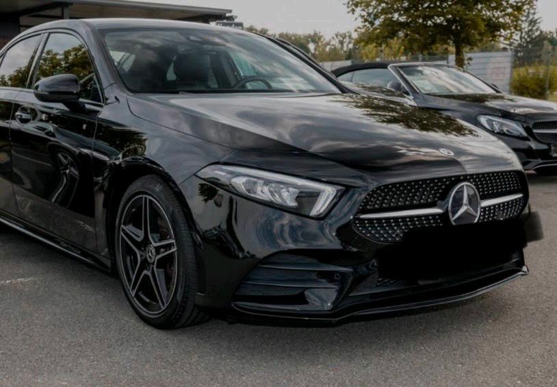 MERCEDES-BENZ Mercedes AMG 180 Line  Sport sitze Schwarz...