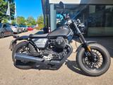 Moto Guzzi V9 Bobber Special Edition wie neu - Moto Guzzi V9 Bobber Special Edition