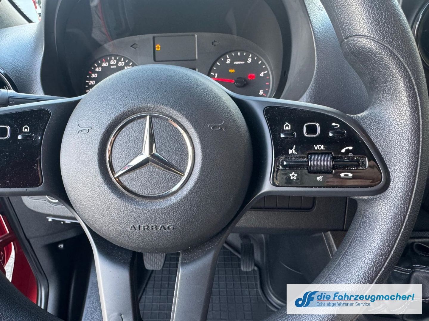 Fahrzeugabbildung Mercedes-Benz Sprinter 317 CDI L3 Navi Apple CarPlay Android