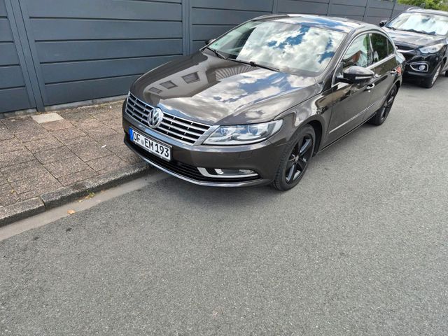 VW Passat Variant