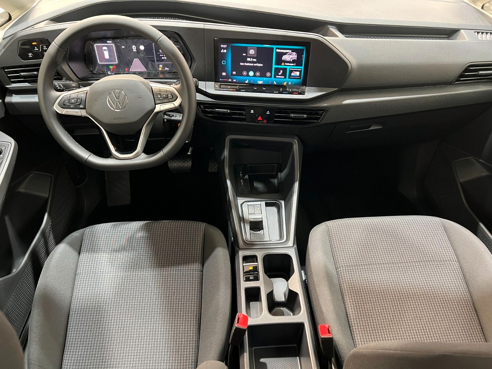 Fahrzeugabbildung Volkswagen Caddy 1.5 TSI /DSG/ACC/PDCh./Winterpaket