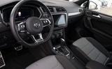 Volkswagen Tiguan 2.0 TDI SCR DSG 4MOTION R-Line Plus - Volkswagen Tiguan: Plus