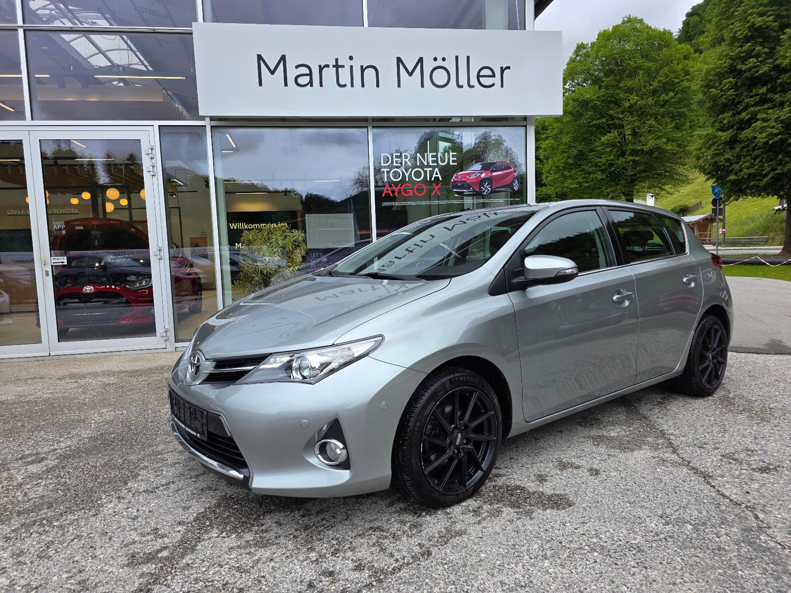 Toyota Auris Life+