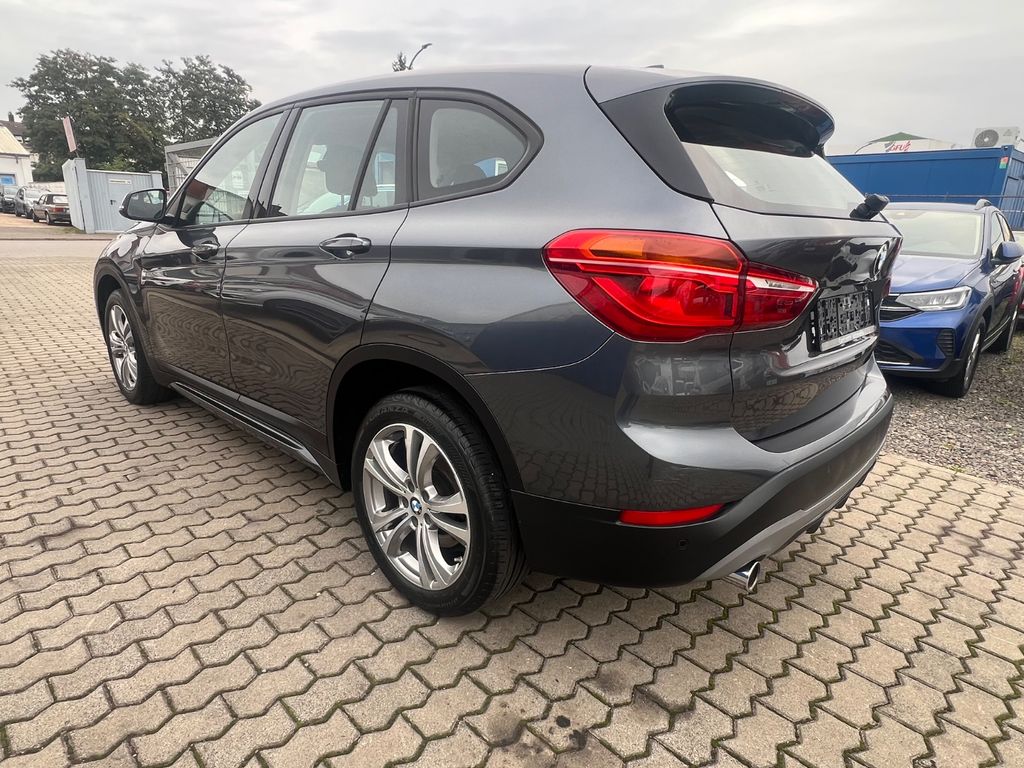 BMW X1 Baureihe X1 xDrive 20 d Sport Line BMW X1 Baureihe X1 xDrive 20 d Sport Line