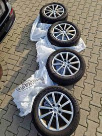 Volkswagen Golf - 10