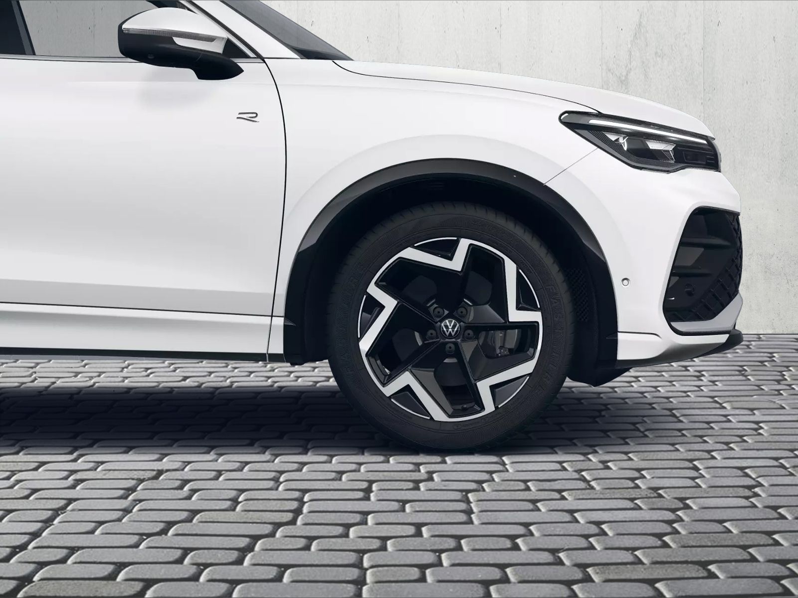 Tiguan 2.0 TDI DSG R-LINE *MATRIX*NAVI*LEDER*