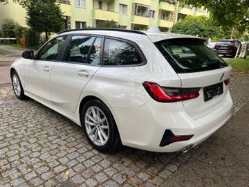 BMW 320 - 6