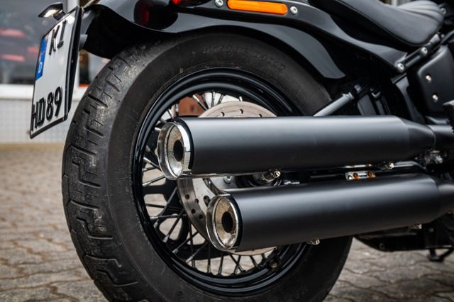 Fahrzeugabbildung Harley-Davidson FXBB STREET BOB SOFTAIL - APE HANGER-