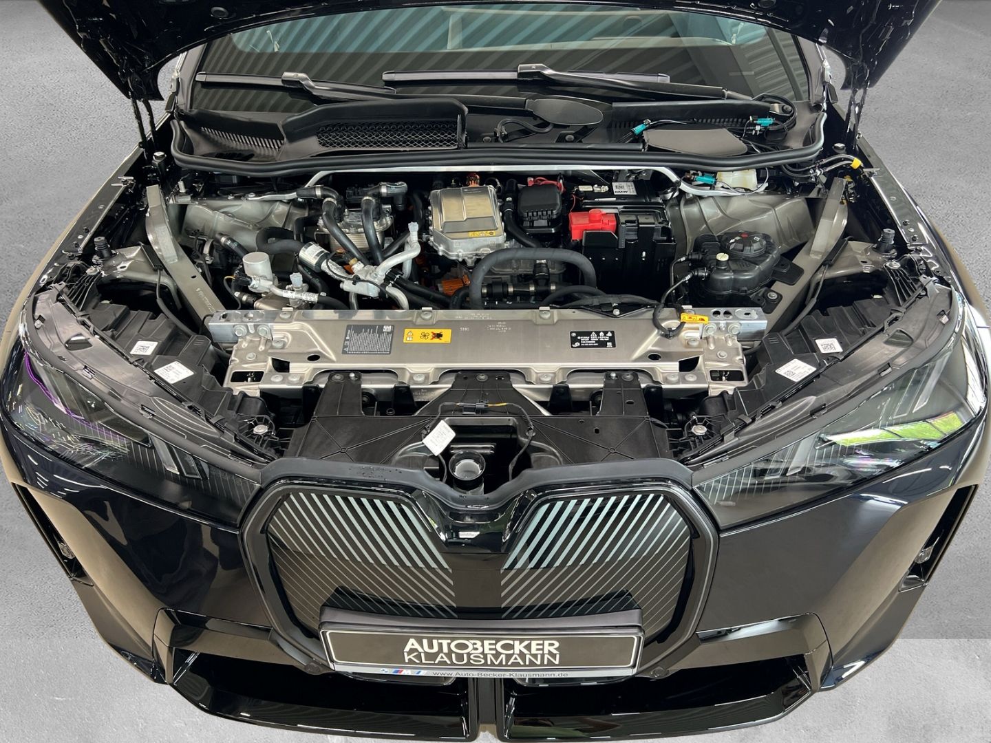 BMW iX - Bild 14