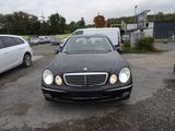 Mercedes-Benz E 320 Avantgarde Aut. Navi Xenon Elk.Schiebedach - Mercedes-Benz E 320 Gebrauchtwagen in Mülheim (Ruhr)