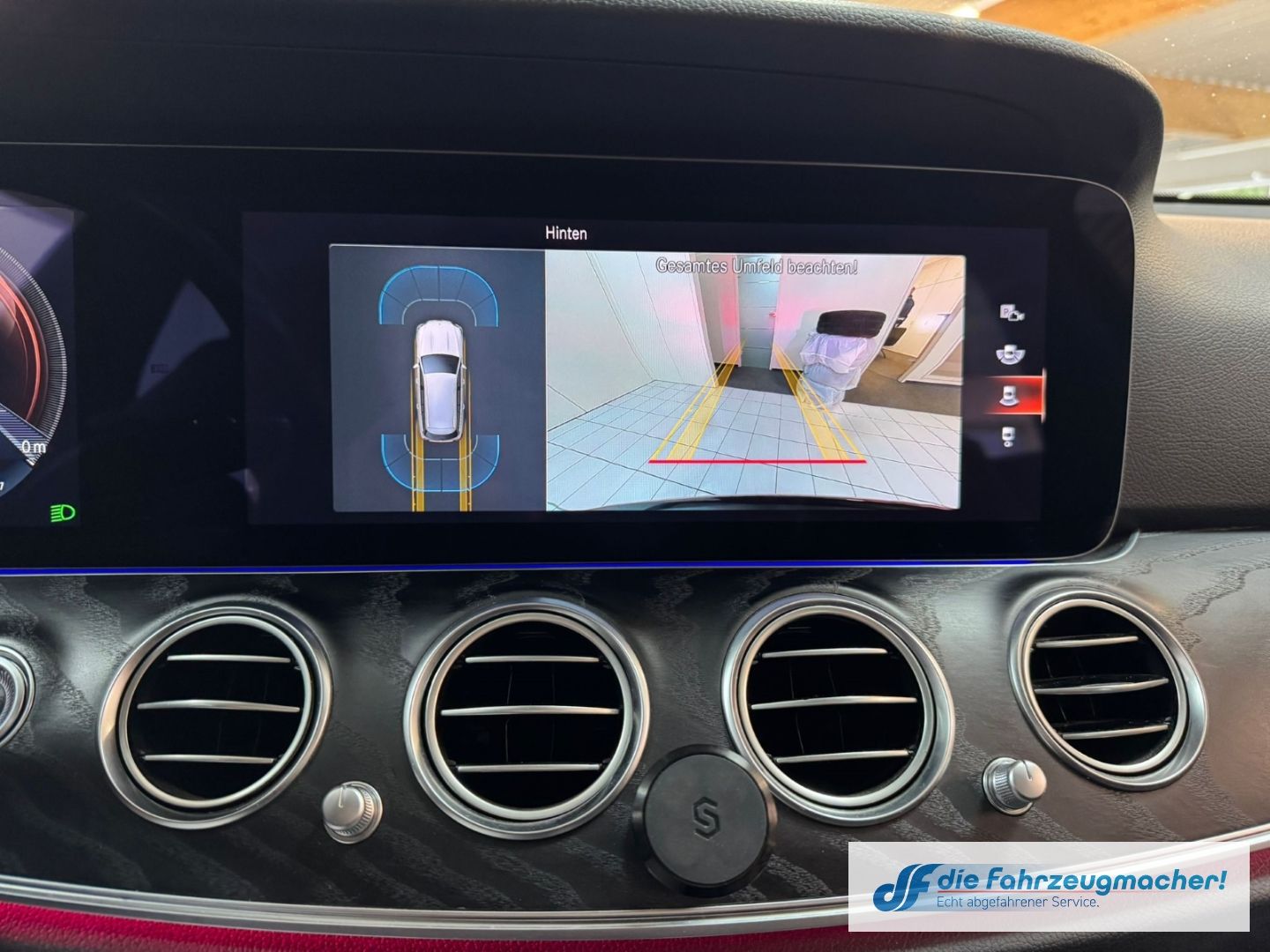 Fahrzeugabbildung Mercedes-Benz E 300 300de HUD AHK-klappbar Digitales Cockpit L