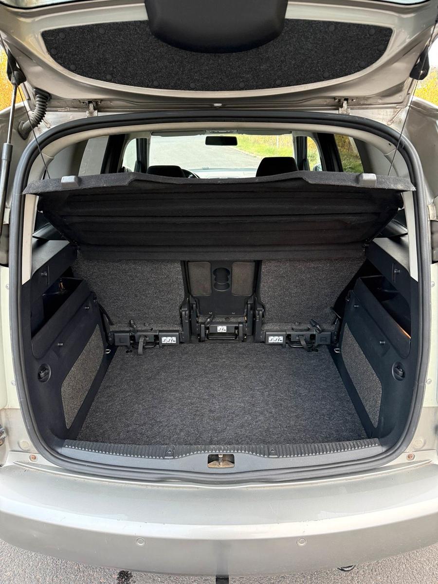 Skoda Roomster 2008 — photo 5