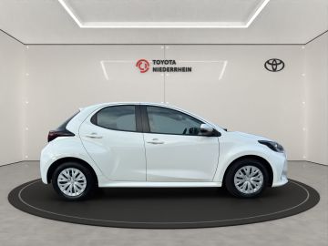 Toyota Yaris - 7