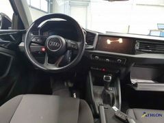 Fahrzeugabbildung Audi A1 Sportback 30 TFSI S-Line Navi LED PDC Virtual