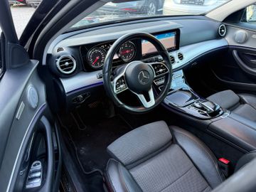 Mercedes E 220 - 9