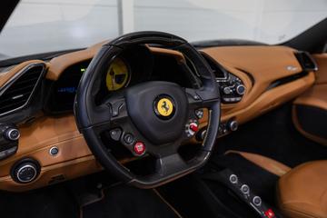 2016 Ferrari 488 SPIDER 缩略图 32