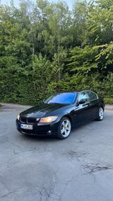 BMW Bmw e90 330d LCI - BMW 330: 330d E90