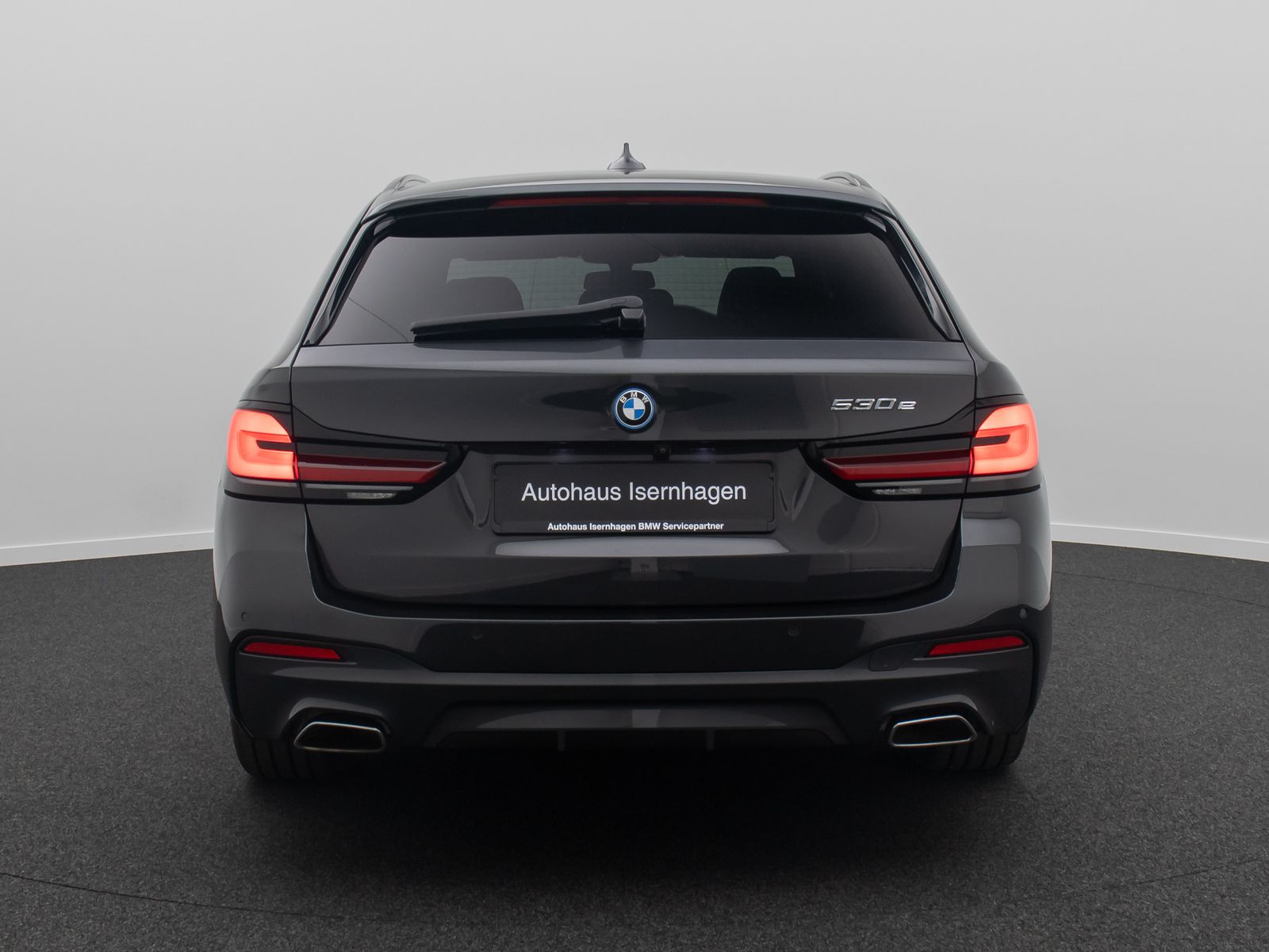 Fahrzeugabbildung BMW 530e M Sport H/K DAB HUD Alarm Komfort Kamera