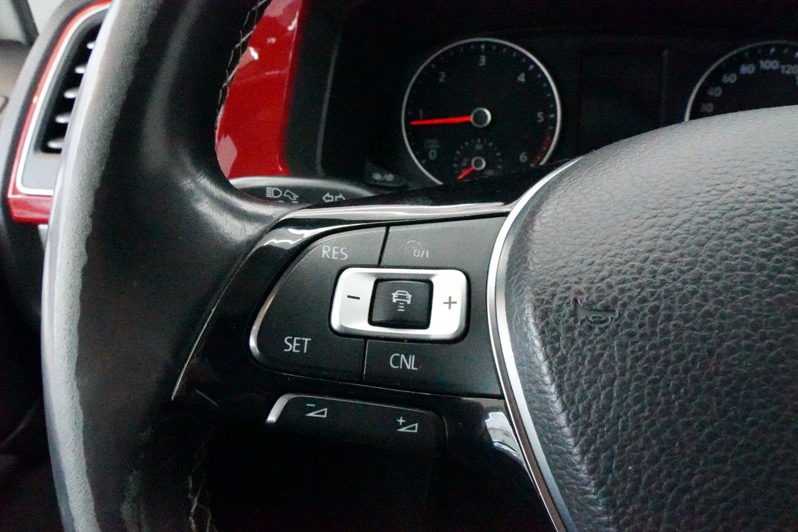 Fahrzeugabbildung Volkswagen T6 Multivan Generation Six *Aut.*Navi*AHK*