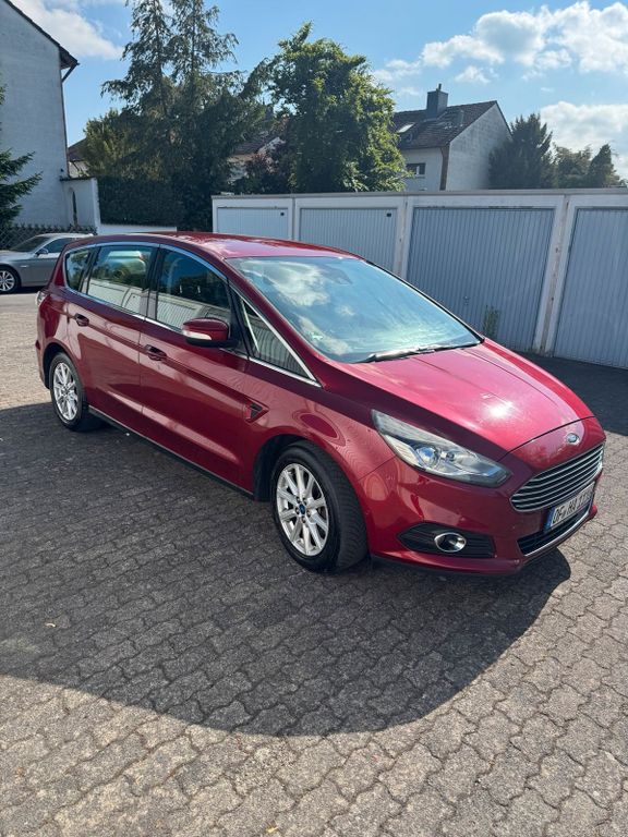 Image of Ford S-Max