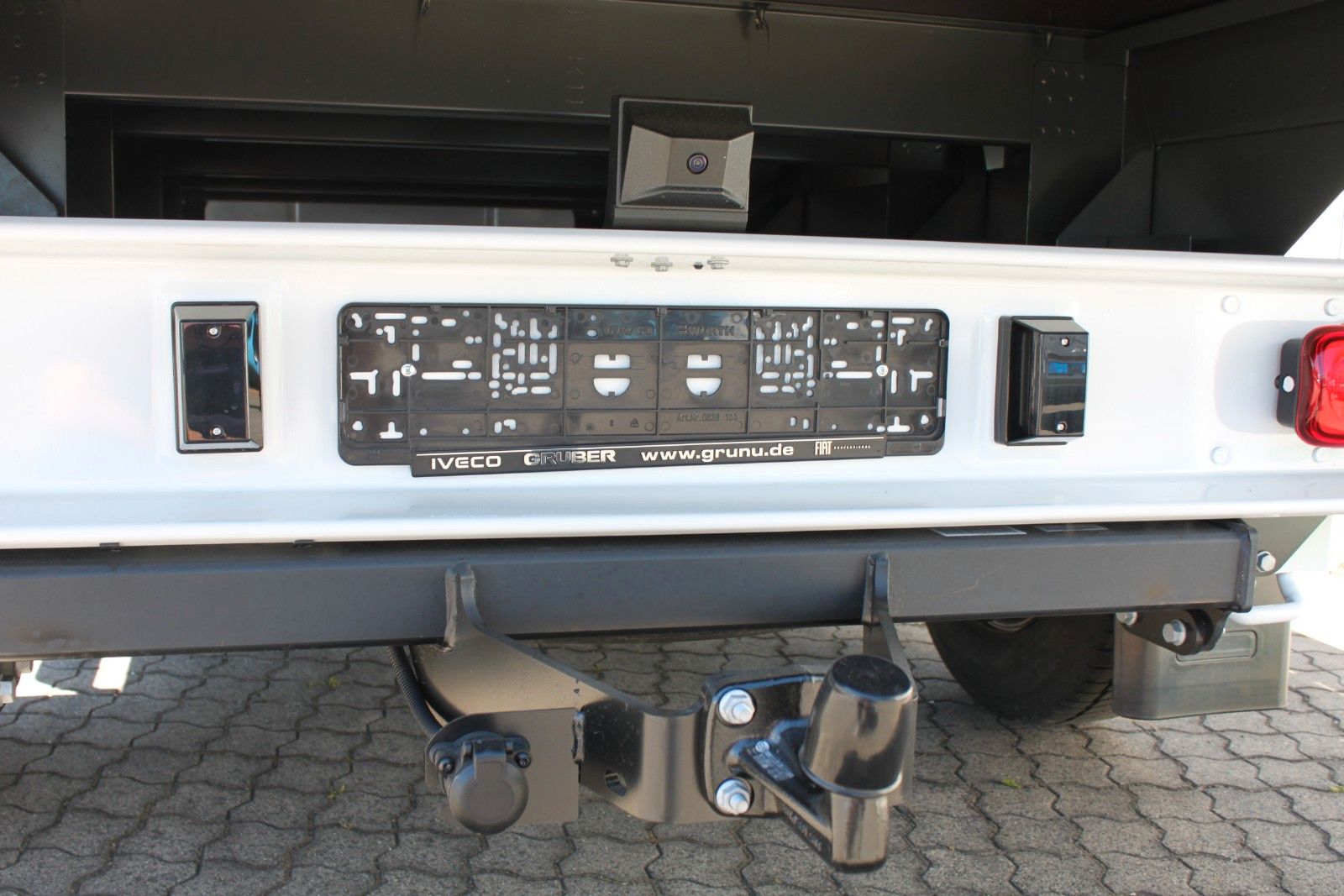 Fahrzeugabbildung Fiat Ducato Pritsche35 L2 140 AHK/Klima