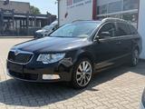 Skoda Superb Combi Family *AHK*XENON* - Skoda Superb Family