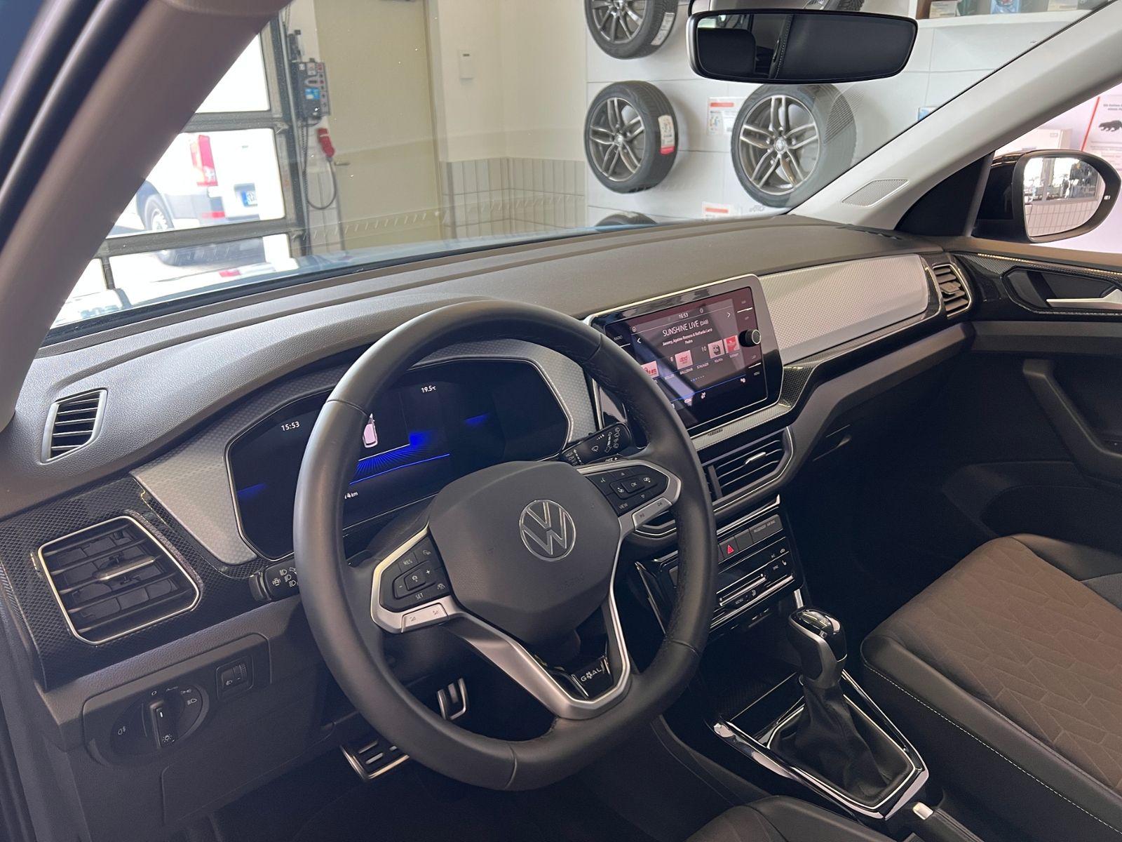 Fahrzeugabbildung Volkswagen T-Cross GOAL 1.0 TSI DSG *AHK, LED, App-Connect,