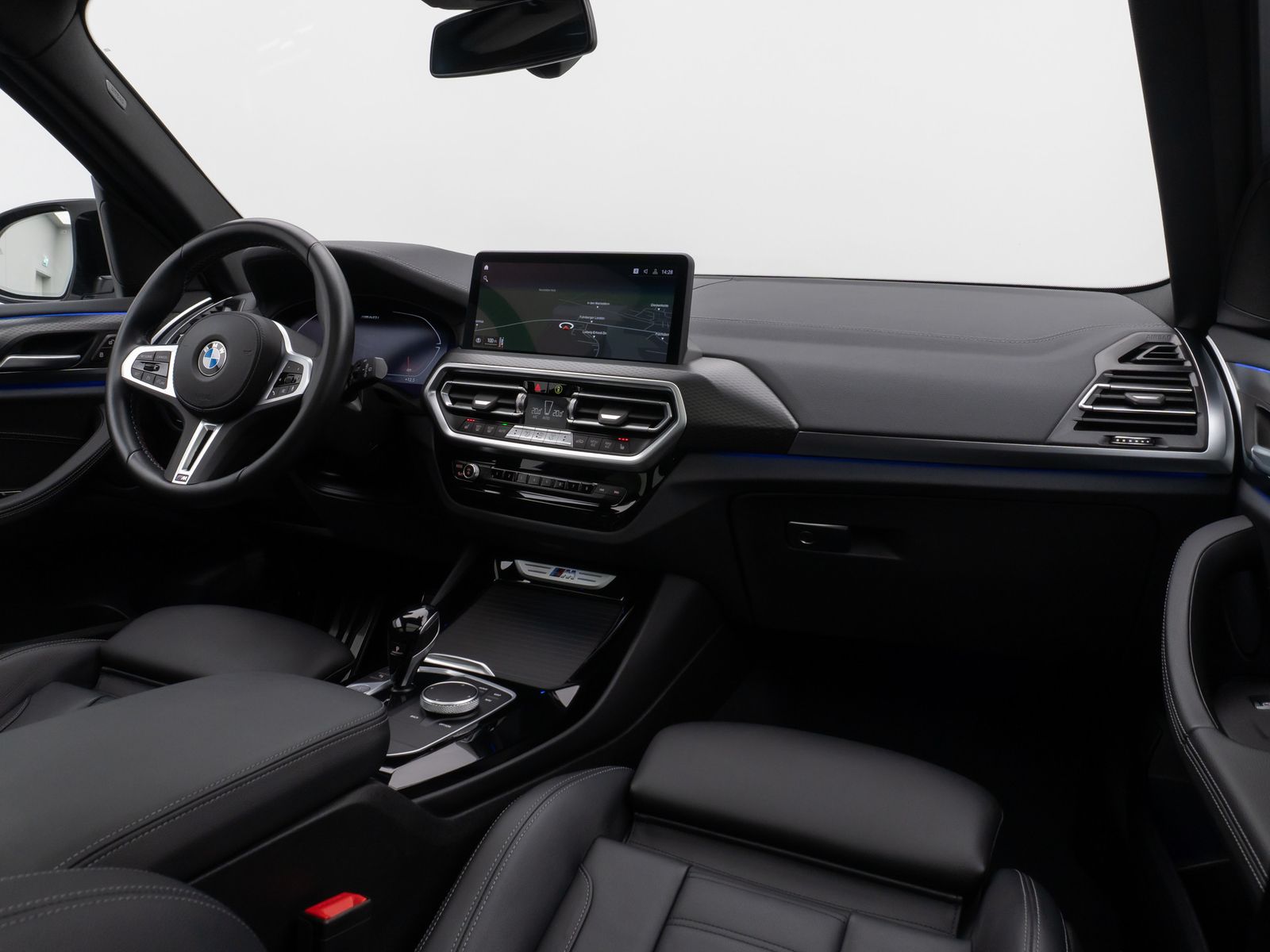 Fahrzeugabbildung BMW X3 M40i Panorama Kamera HUD DAB HiFi LED 20Zoll