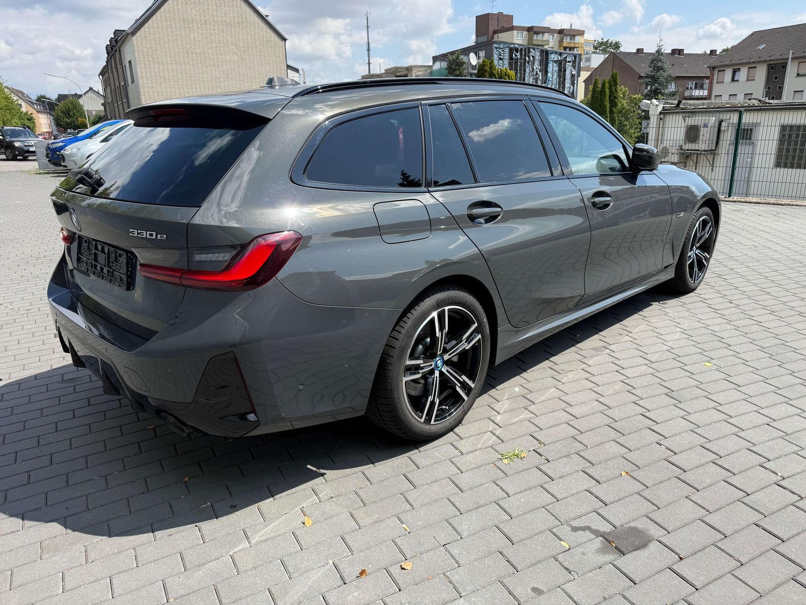 BMW 330 330 e xDrive M Sport*Plug in Hybrid*SOH imagem 3