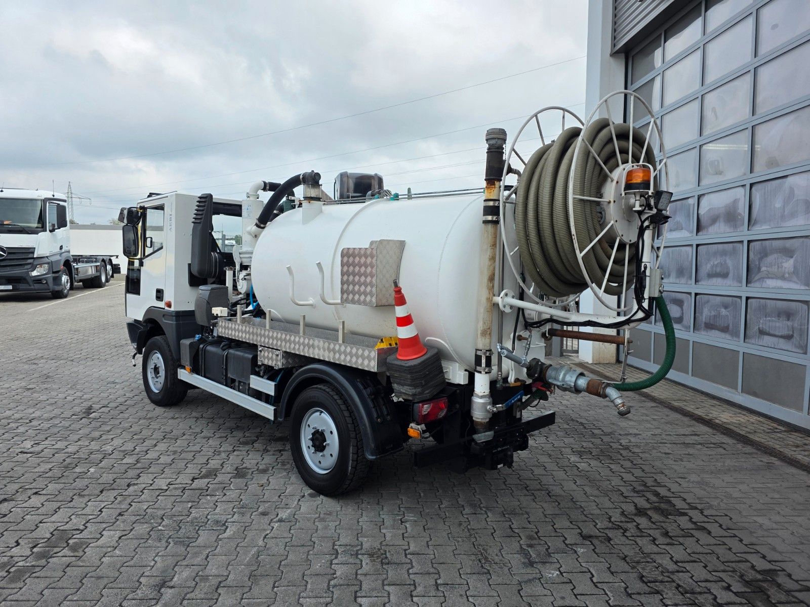 Fahrzeugabbildung Andere Aebi  Schmidt MT 750 Reinex 3m³ AHK