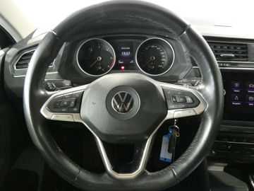 Volkswagen Tiguan - 11