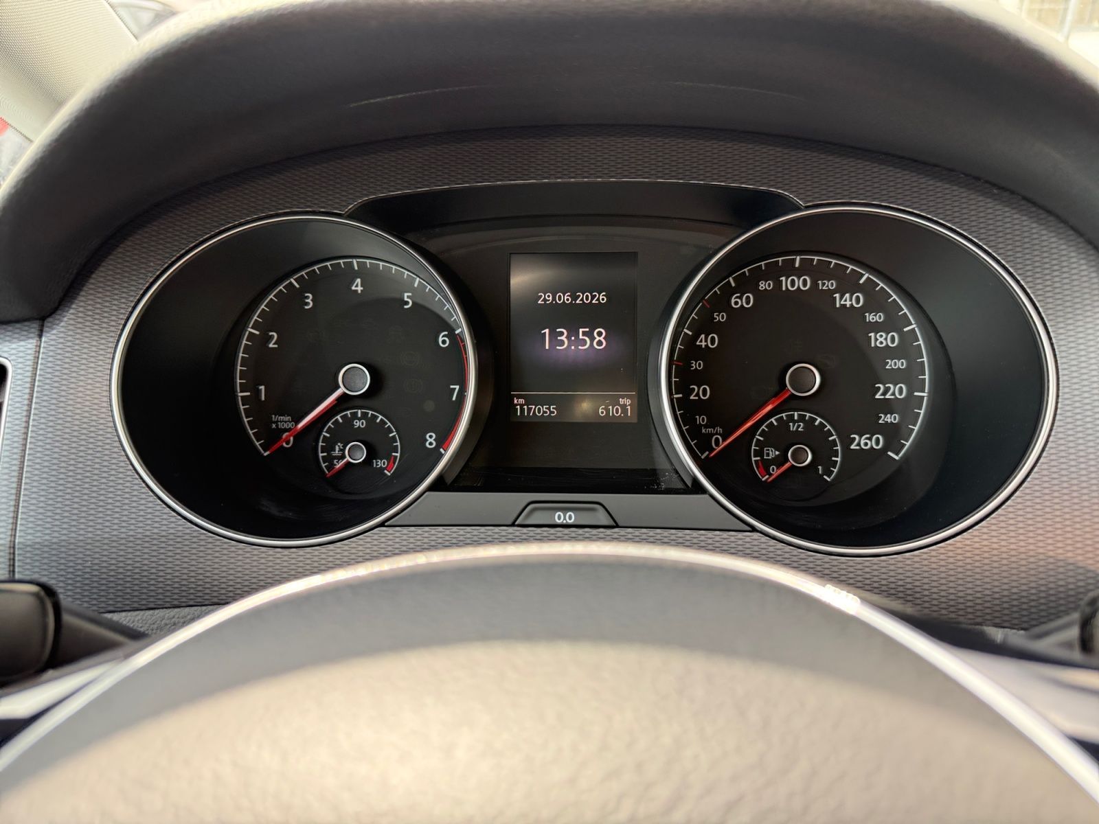 Fahrzeugabbildung Volkswagen Golf Sportsvan Golf VII Sportsvan 1.4 TSI BMT Lo