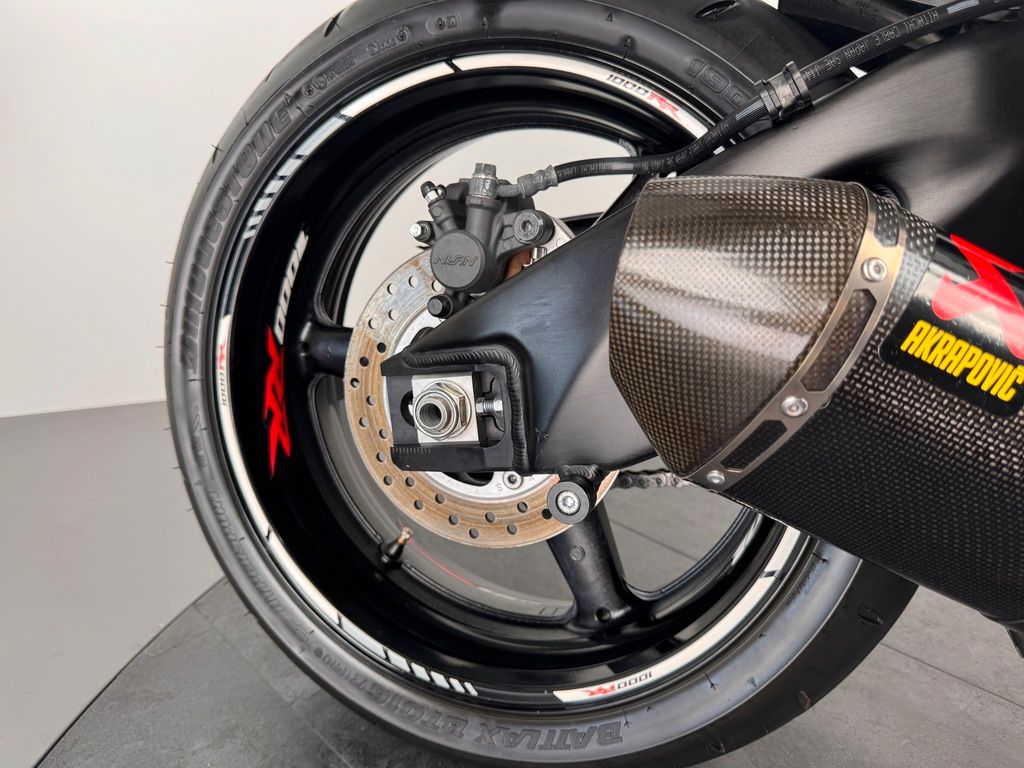 Fahrzeugabbildung Honda CBR 1000 RR FIREBLADE *TOP-ZUSTAND *SERVICE NEU