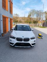 BMW X1 20d f48 Top Zustand - BMW 120 SUV