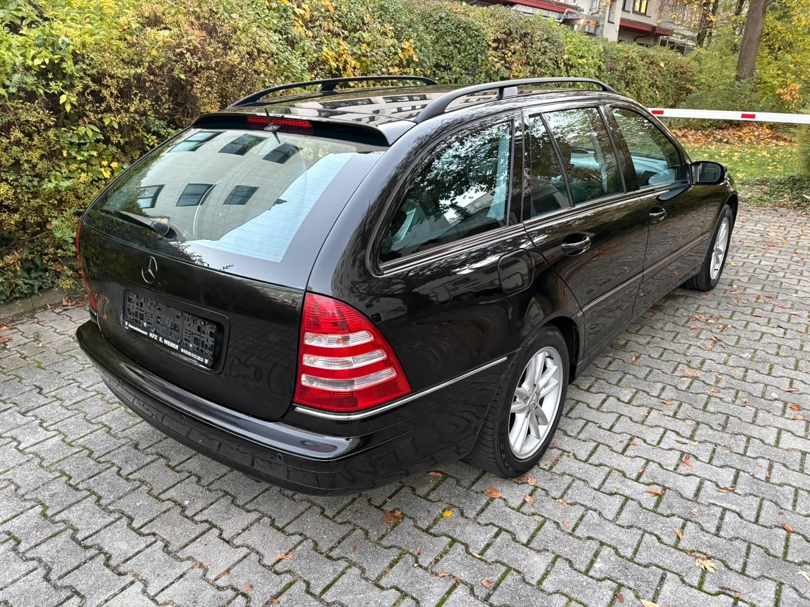 Mercedes-Benz C200 2006 — engine 1.796 cm³, 163 HP (120kW)
