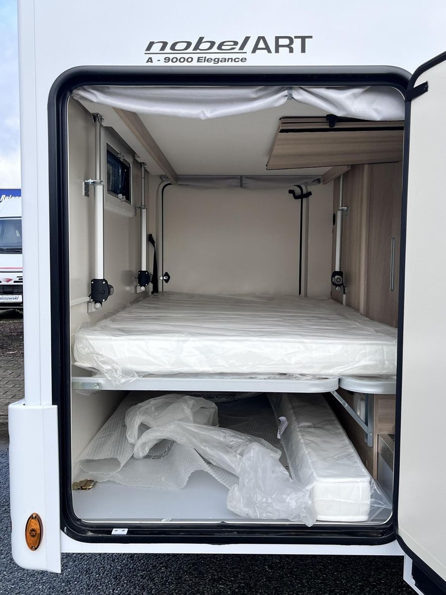 Fahrzeugabbildung NobelART A 9000 Ford