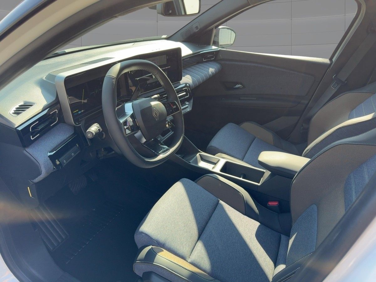 Fahrzeugabbildung Renault R 5 E-Tech elektrisch Techno 150 Comfort Range
