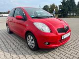Toyota Yaris 1,0-l-VVT-i Luna - Toyota Yaris mit Benzin-Antrieb: Luna