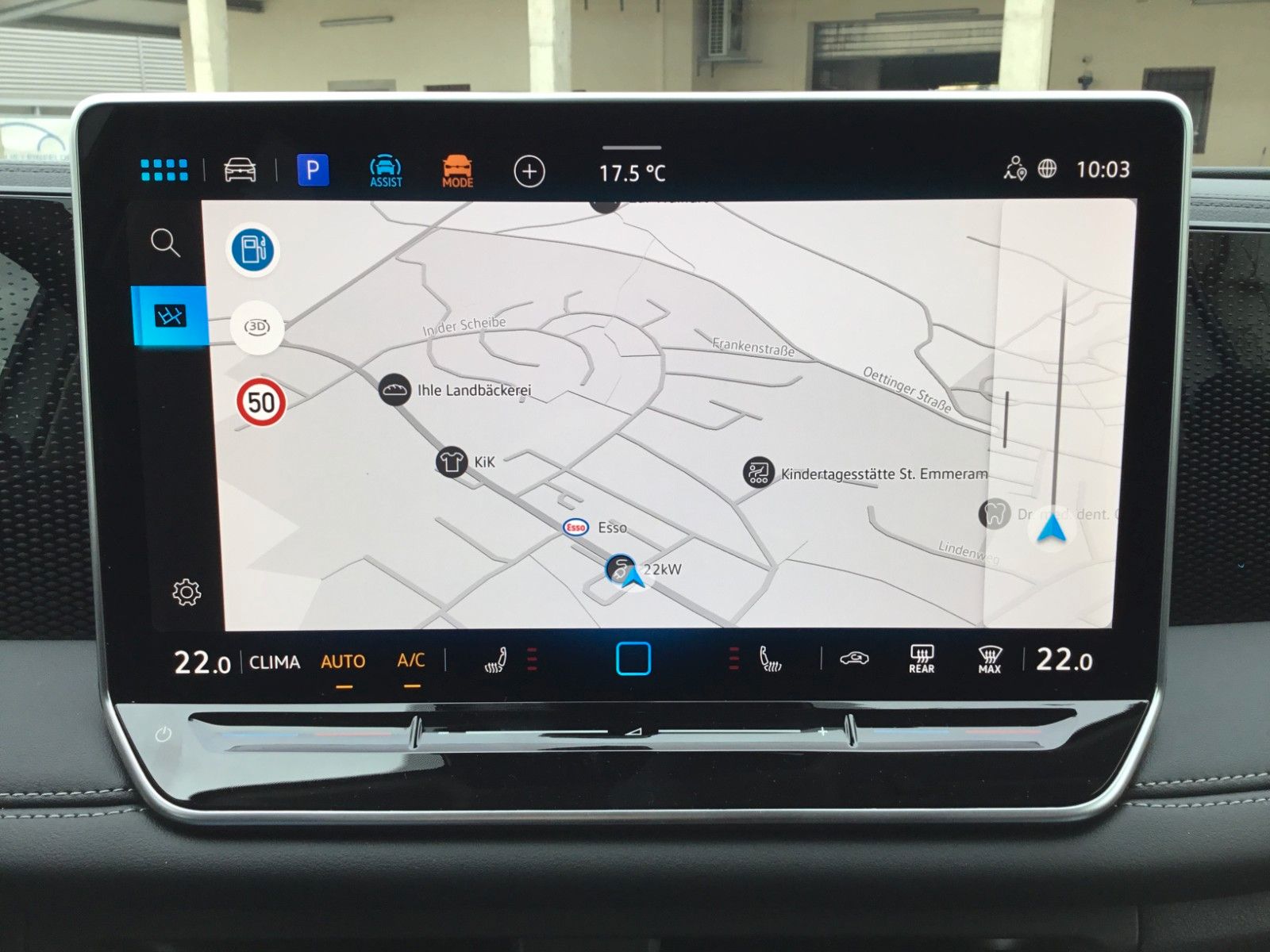 Fahrzeugabbildung Volkswagen Tiguan 1.5 eTSI DSG Life+AHK+LEDPlus+18"+Navi