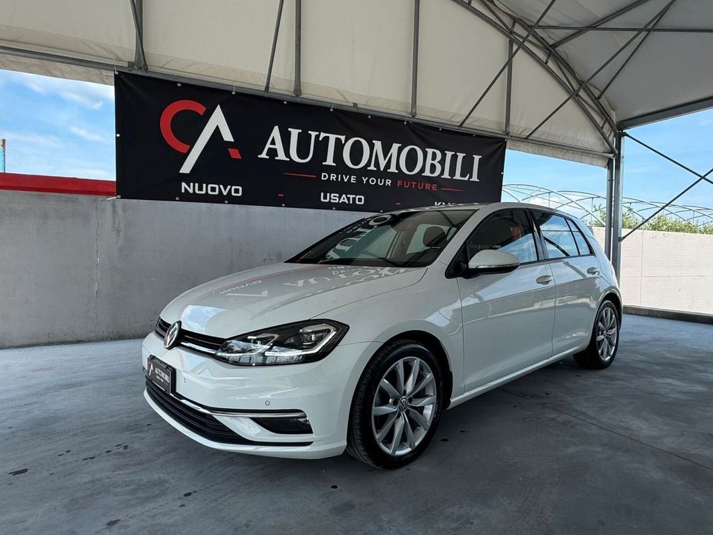 Image of Volkswagen Golf
