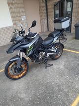 QJ Motor 700 SRT Pro - QJ MOTOR MOTORRAD